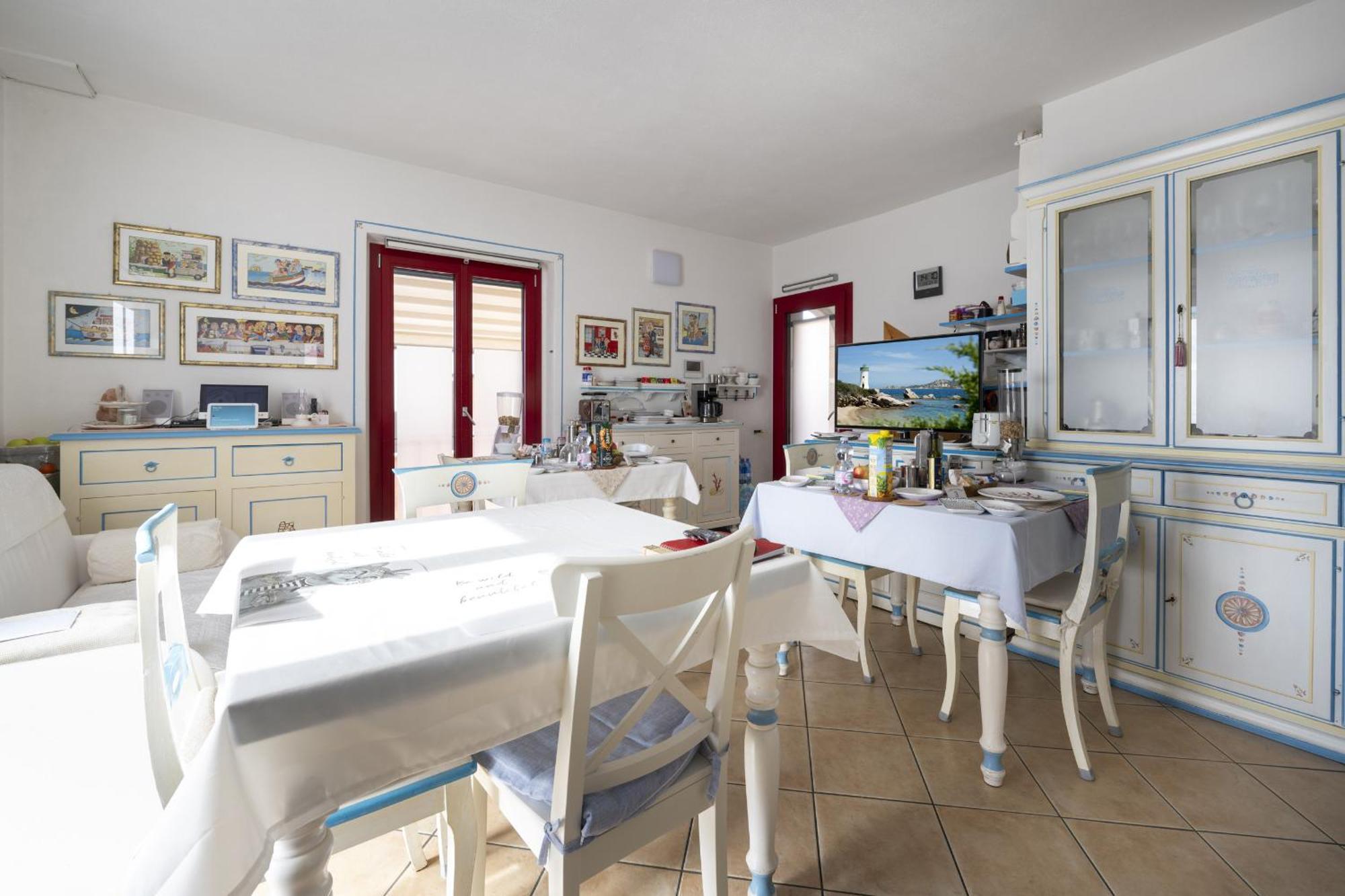 L'Orso E Il Mare (Adults Only) Bed & Breakfast Palau Exterior photo