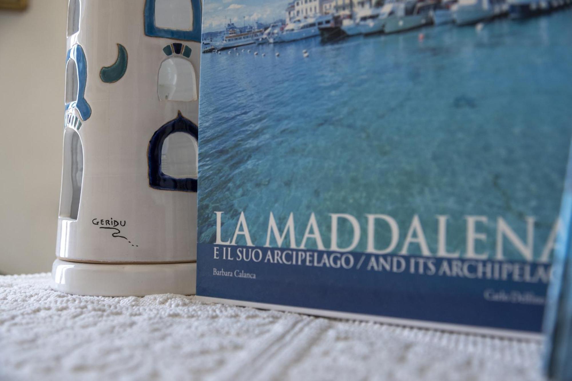 L'Orso E Il Mare (Adults Only) Bed & Breakfast Palau Exterior photo