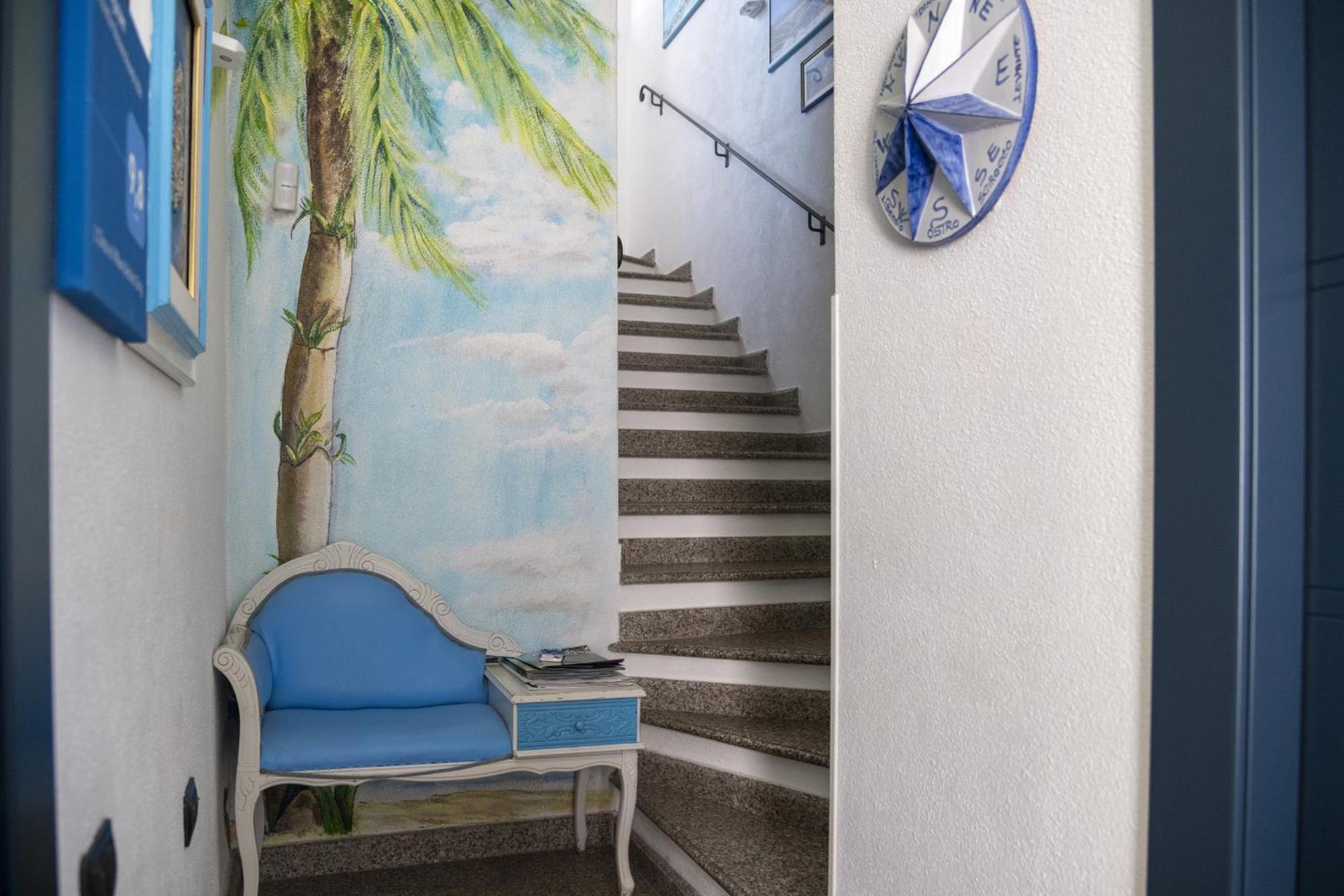 L'Orso E Il Mare (Adults Only) Bed & Breakfast Palau Exterior photo