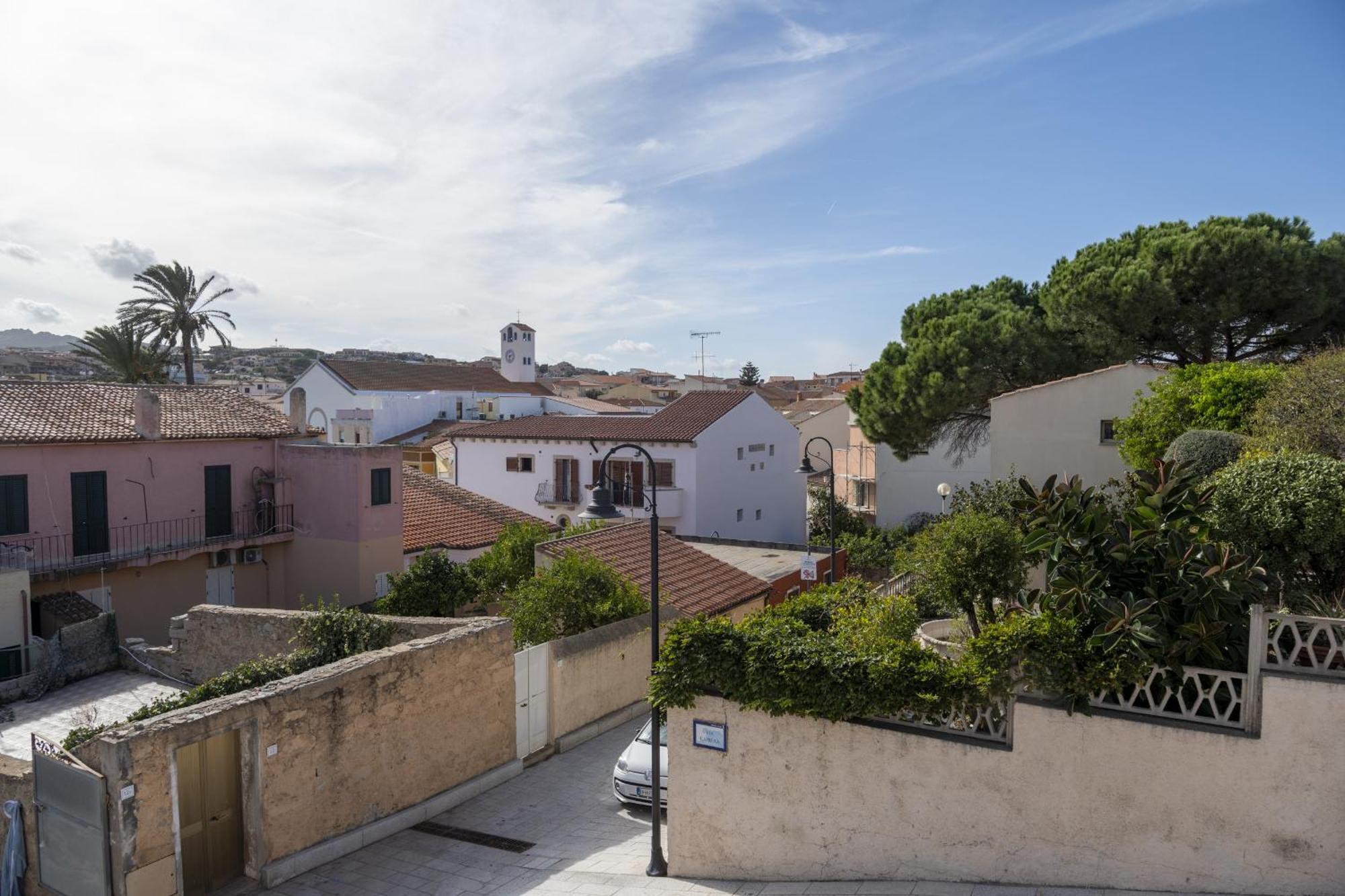 L'Orso E Il Mare (Adults Only) Bed & Breakfast Palau Exterior photo
